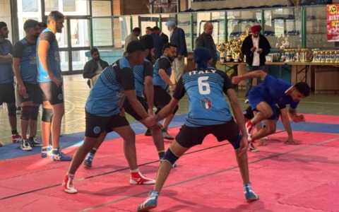 Cavernago lancia il Kabbadi anche nella Bergamasca: successo per il torneo indoor a Chiuduno