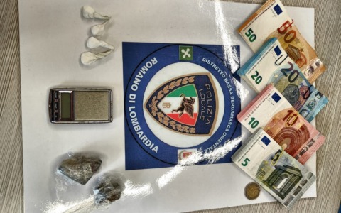 Contrasto allo spaccio, fermato un uomo nel quartiere Cappuccini a Romano