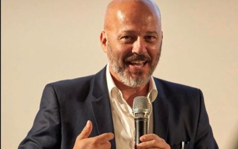 Erik Molteni e il rilancio della sanità locale: “Serve progettare un nuovo ospedale”