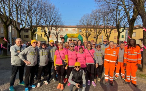 Un fiume rosa per l’8 marzo, la sindaca Vitali: “Le donne non rinuncino mai a lottare per la parità”