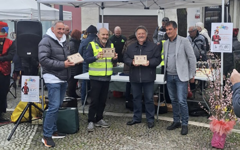 Il “Mercatino della nonna” compie trent’anni e premia i suoi volontari