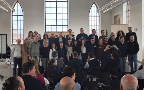 “Premio Pro loco” al “Gruppo oratorio”, padre Consonni socio onorario