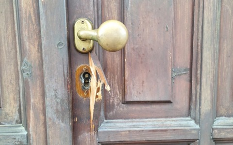 Furti, rubati ori e denaro per migliaia di euro