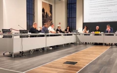 Farmacia comunale, nel 2025 utili in calo