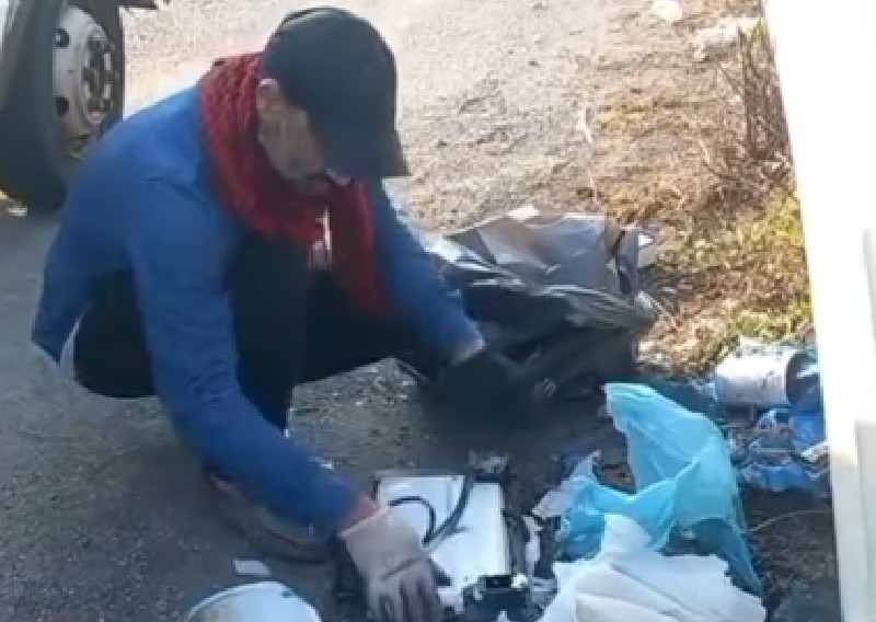 Pubblica sui social un video-denuncia datato, il vicesindaco lo smaschera e scoppia la polemica