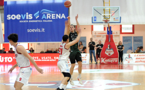 Sconfitta indolore, di 3 punti, a Legnano della Tav Treviglio Brianza: è sesta e ai playoff