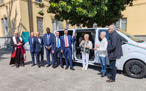 Inaugurati un van e telecamere di sicurezza per la comunità Casa Margherita