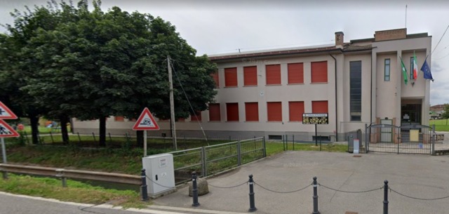 Pumenengo, la battaglia per la prima media: “Non sono i numeri a decidere il futuro dei nostri figli”