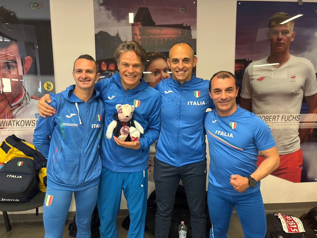 La “freccia” Francesco Nicotra centra la prima medaglia internazionale: è bronzo agli Europei indoor