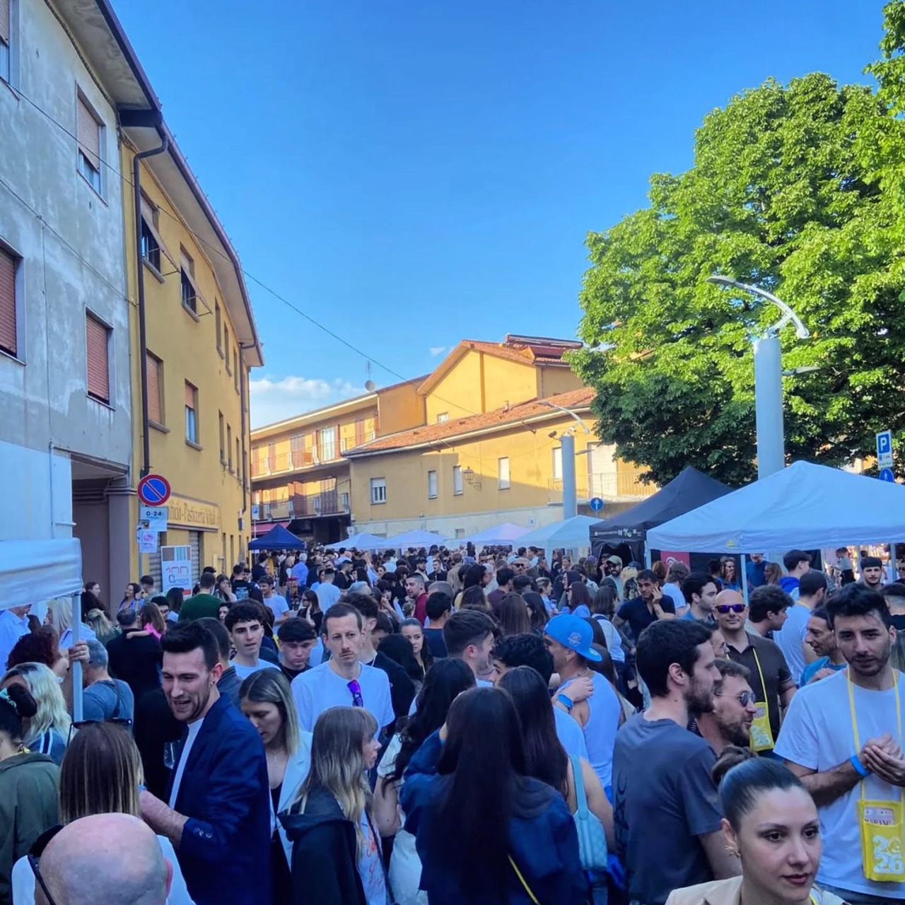 “Ciserano Decanta” fa il pienone: il Festival del vino si conferma un successo