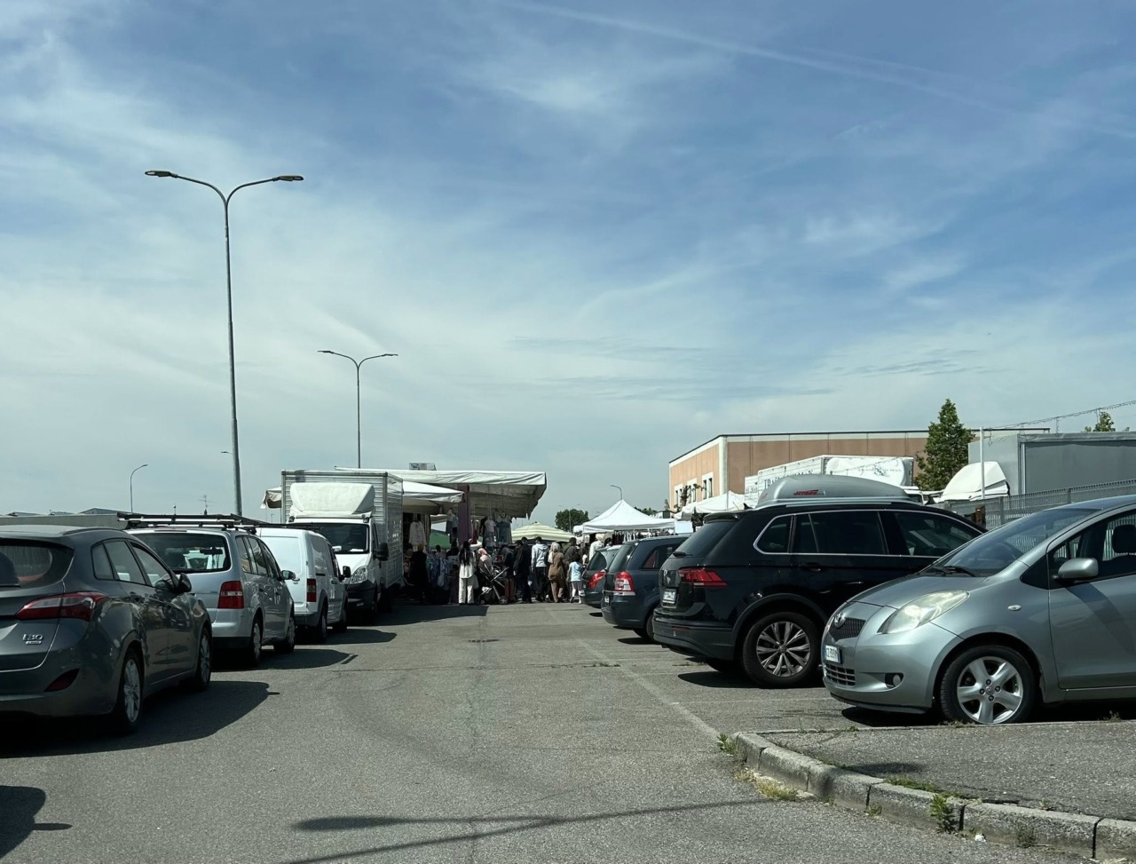 Mercato senza autorizzazione ad Antegnate, la minoranza attacca: “Disagi e mancati controlli”
