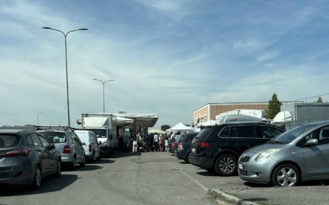 Mercato senza autorizzazione ad Antegnate, la minoranza attacca: “Disagi e mancati controlli”