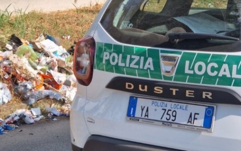 Pattugliamenti a piedi contro i “furbetti del sacchetto”