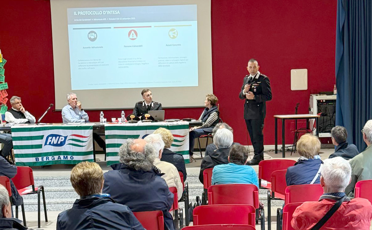 Carabinieri e Adiconsum fanno rete contro le truffe, i consigli per difendersi