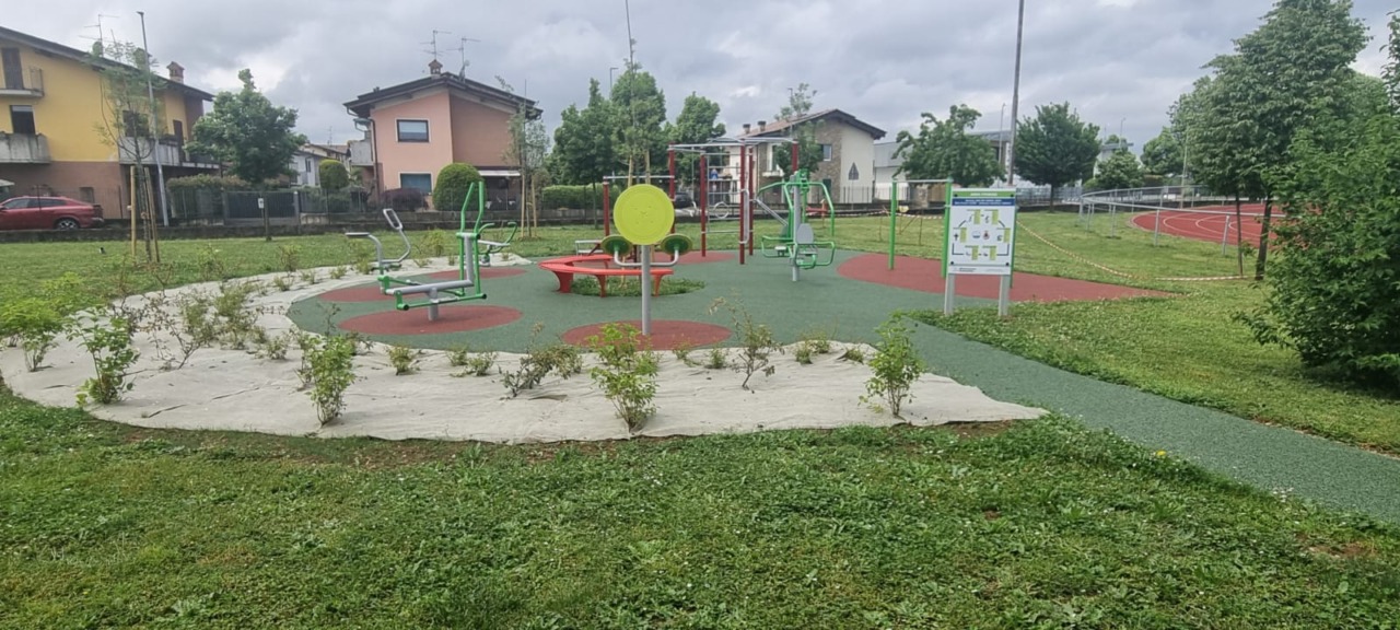 Centro sportivo: dopo la nuova area fitness arrivano le luci a led per la pista di atletica e il campo da calcio