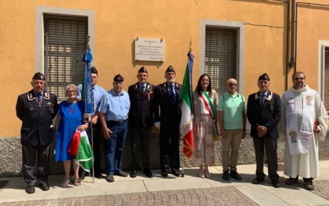Ciserano ricorda il suo “eroe” di Dogali, scoperta la targa in memoria di Giovanni Bertola