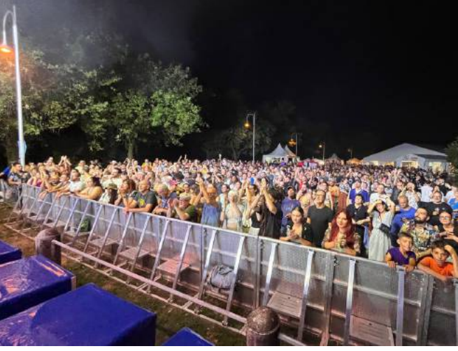 “Bello Figo” al Fara Rock, l’Anpi chiede l’annullamento della serata
