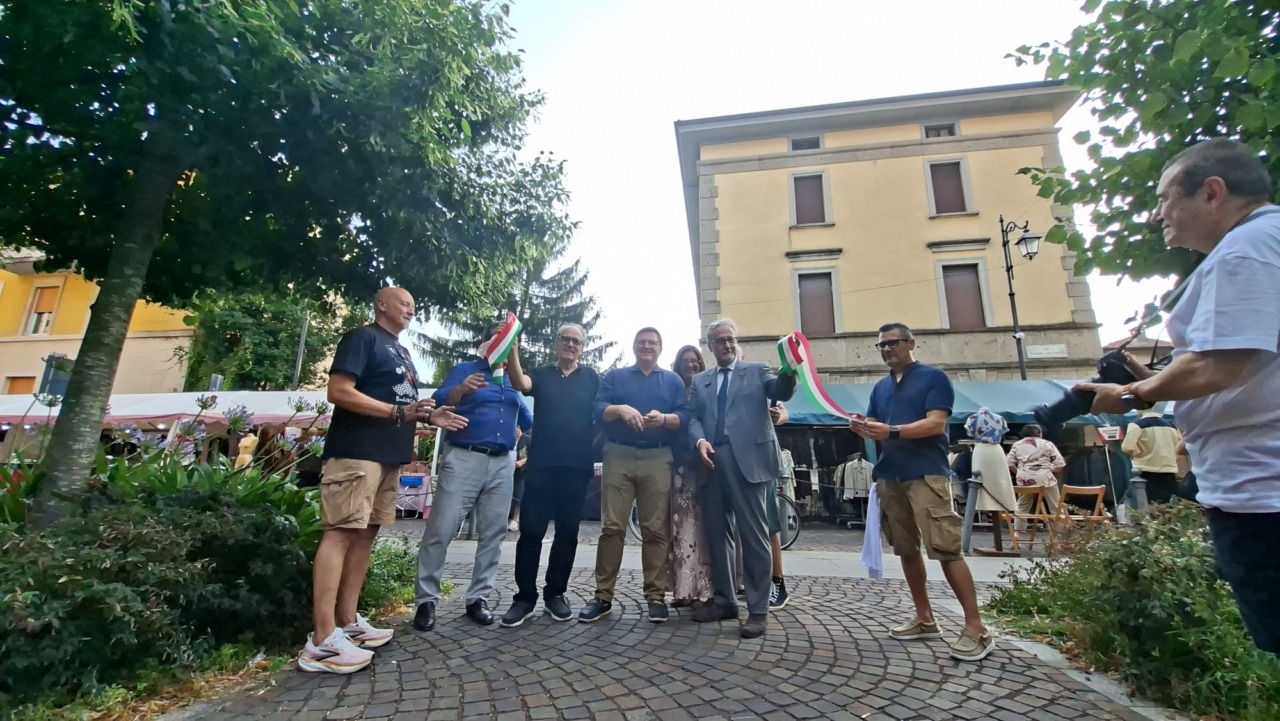 Il Vintage Roots Festival risveglia Treviglio, taglio del nastro per la 13esima edizione: ora si balla!