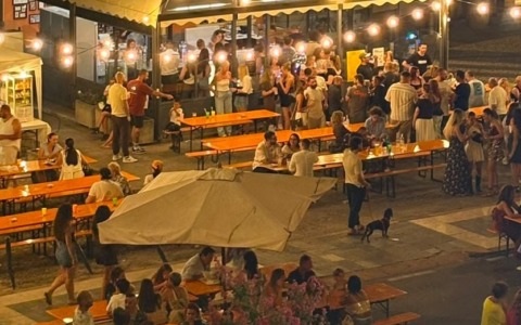 Notte Bianca, Calcio si accende tra spettacoli e festa: sanzionato un bar per la vendita di alcol a un 15enne