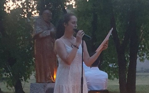 “Dialoghi Urbani – Il Papa e la Luna”, a Covo una serata tra parole, musica e memoria