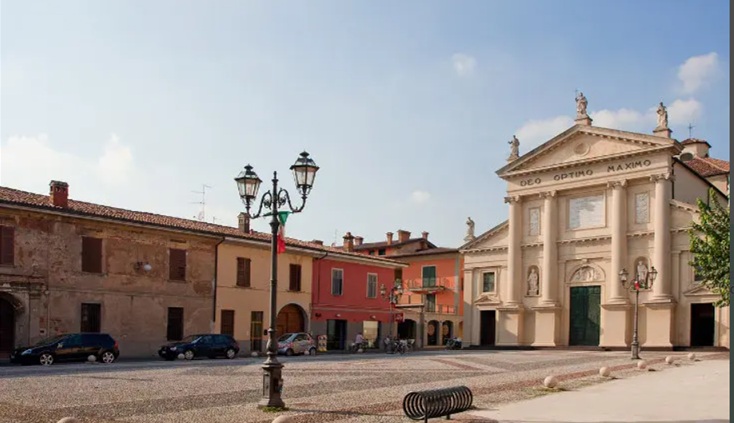 Il grande teatro arriva a Covo: weekend d’autore tra piazza e Bosco San Gherardo