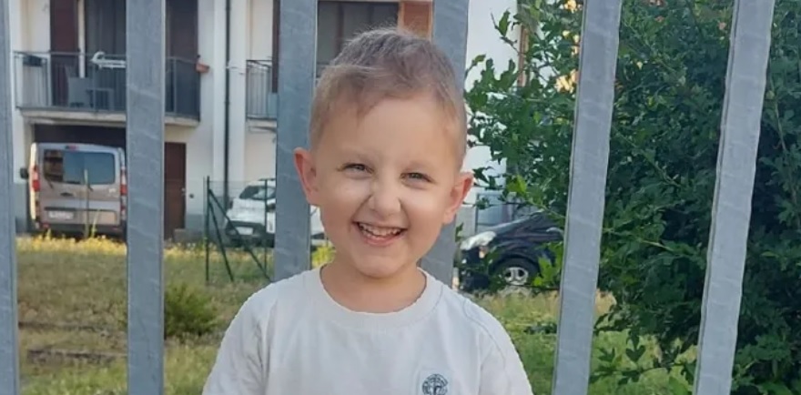 La battaglia di Liam contro un tumore cerebrale maligno, per lui si mobilita il popolo del web
