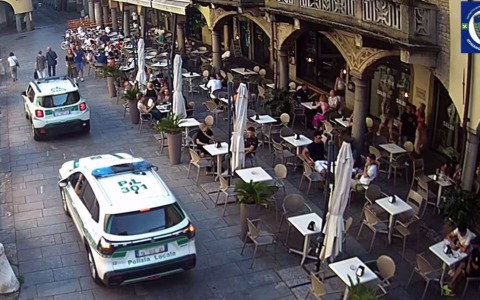 Controlli straordinari della Locale durante la Notte Bianca: sicurezza e presidi rafforzati