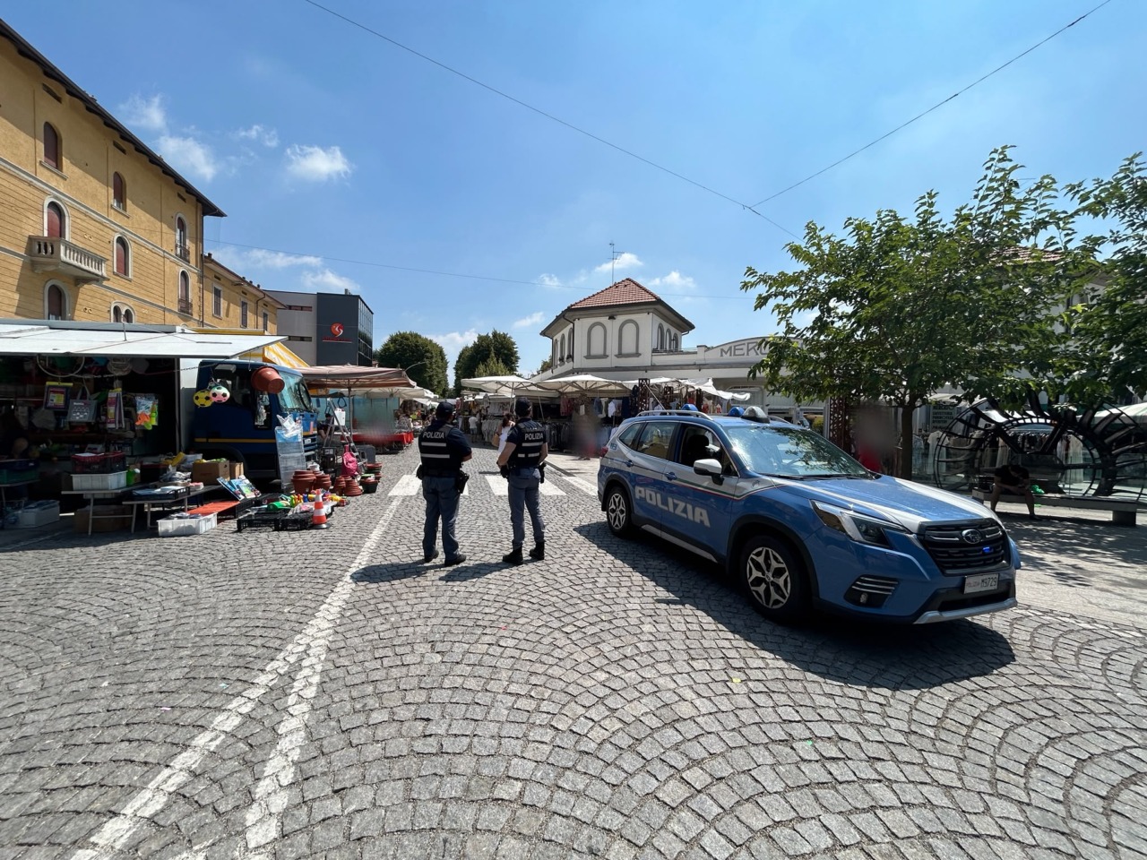 Oltre 220 persone identificate nei controlli della Polizia a Treviglio: ritrovata anche una persona scomparsa