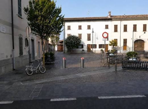 Piazza Cavour cambia volto, ma a Vailate è scontro sulla sicurezza