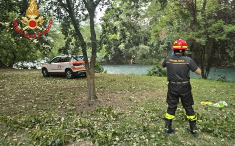 Ritrovato senza vita nell’Oglio a Palosco: morto un operaio di 28 anni