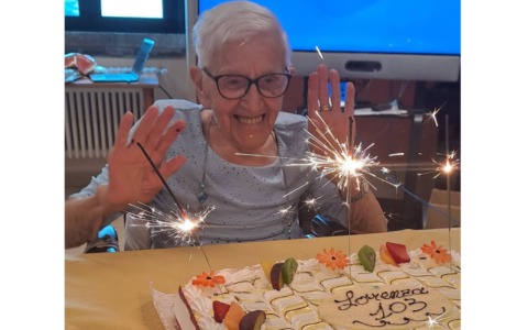 Auguri a nonna Lorenza Trezzi, quest’anno sono 103!