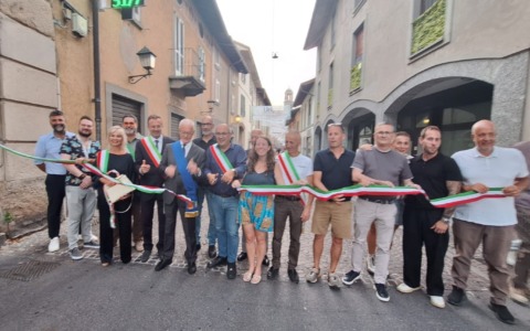 Partito il “Fermento Festival”, folla nelle strade nonostante il caldo torrido