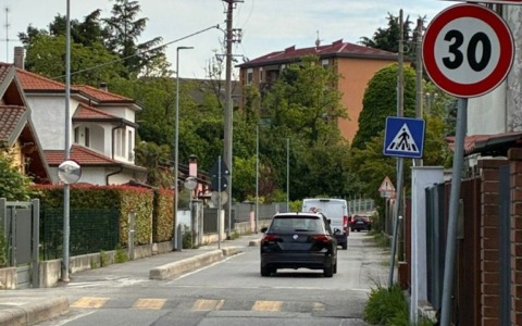 Su via Brembate interviene la Provincia, spariranno i dossi del “fu Cerea”