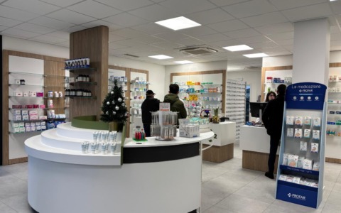 Il sindaco Grasselli difende il contributo alla farmacia comunale: “Ripaga il servizio”