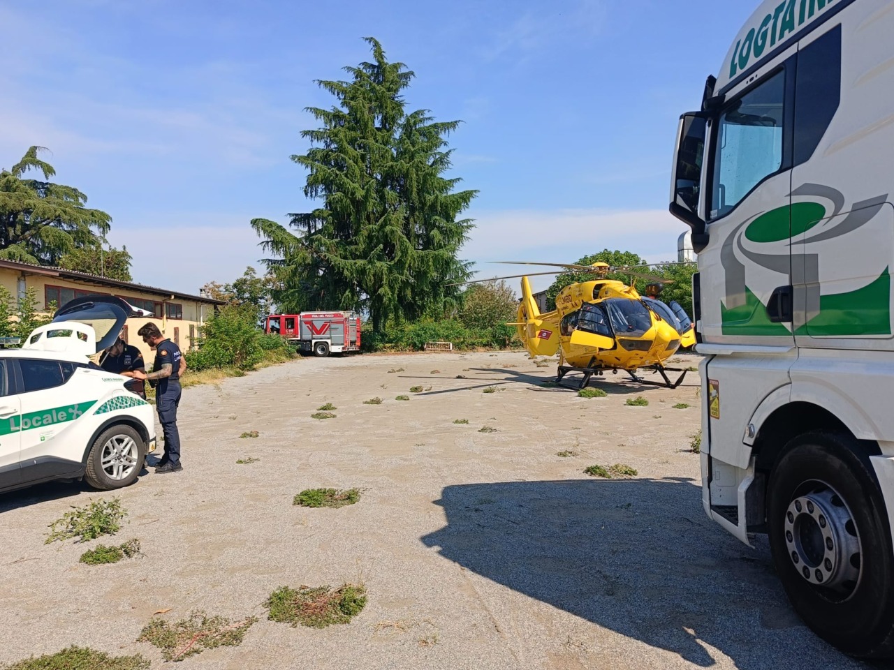 Infortunio a Martinengo: colpito da un pezzo della gru, grave un operaio di 39 anni