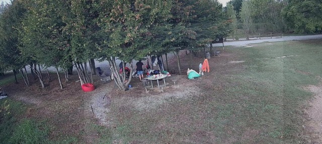 Accampati da quasi due mesi nel bike park, arriva l’ordinanza di sgombero del sindaco