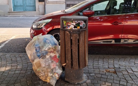 Il decoro urbano che non c’è, in Aula la minoranza chiede più controlli