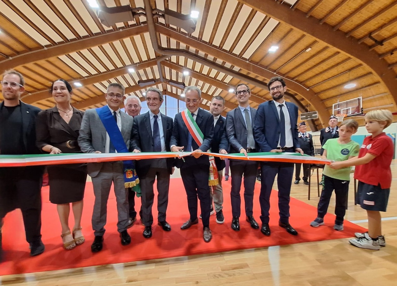 L’inaugurazione degli impianti sportivi trampolino di lancio per Mangoni sindaco
