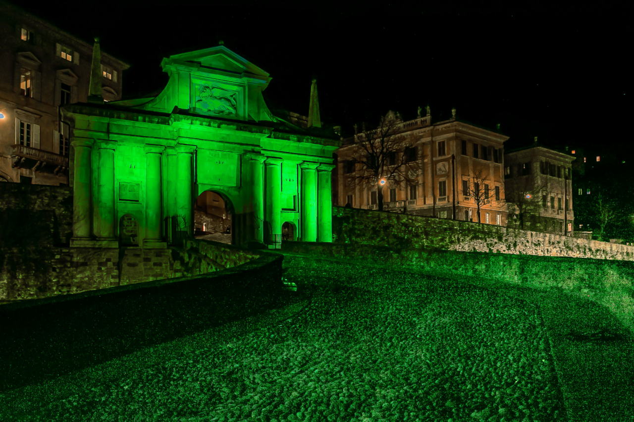 Bergamo si tinge di verde per la ricerca sulla Sla