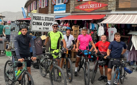 Allo Stelvio in bici (e ritorno) alla ruota di don Matteo