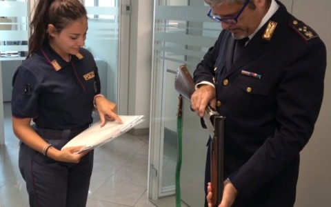 Al via la stagione della caccia, a Treviglio controlli della Polizia di Stato sulle armi