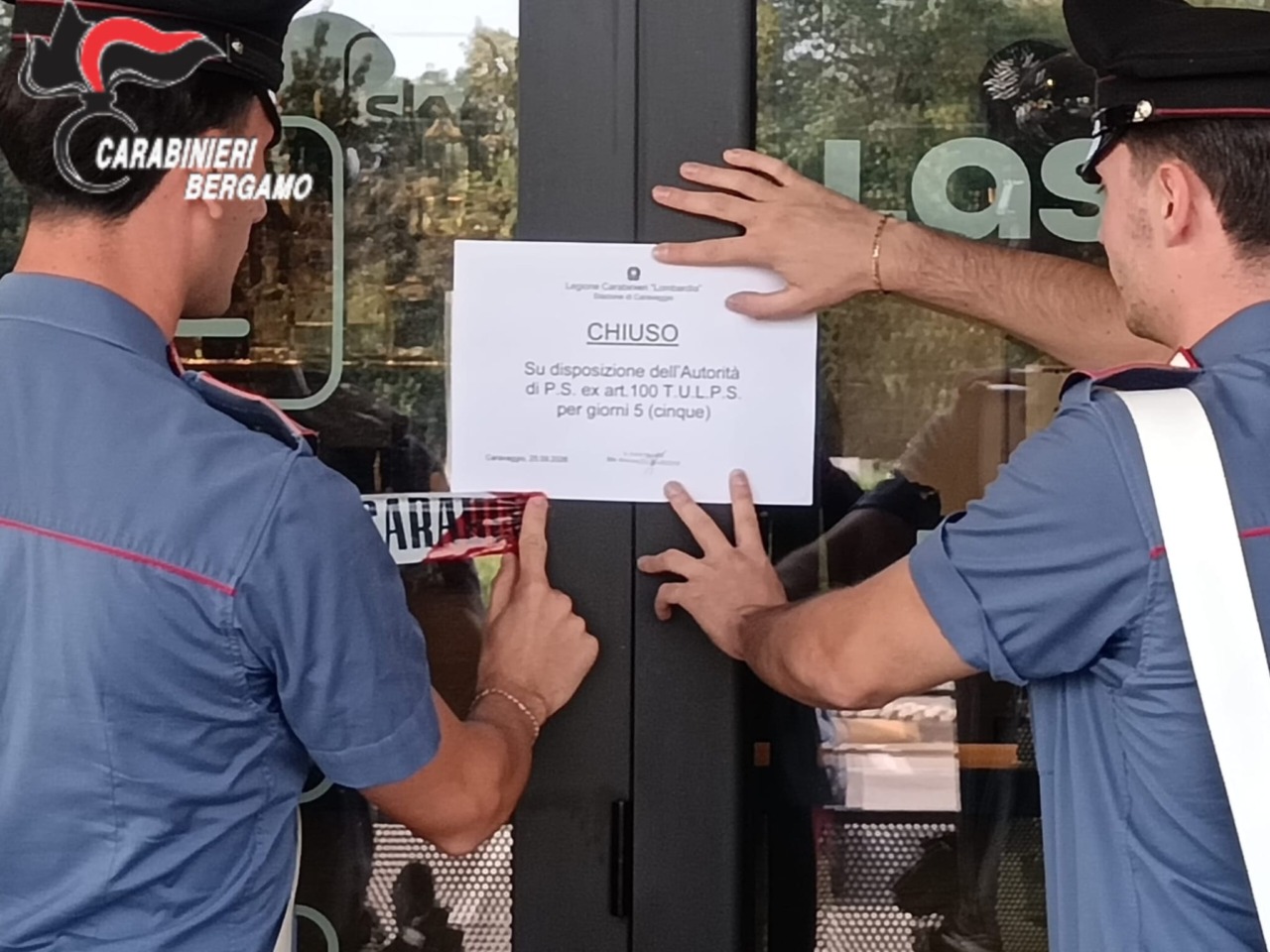 Liti ed espisodi di violenza culminati con il sequestro di un coltello: locale chiuso 5 giorni