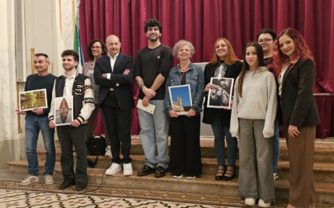 Simone Bolandrini vince il concorso fotografico “Oltre lo sguardo”