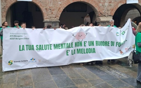 Romano, 200 giovani fanno rumore per la salute mentale