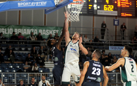 La Tav Treviglio Brianza ne fa 100 alla Infodrive e centra la prima vittoria al PalaFacchetti