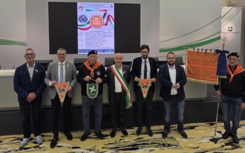Gli Artiglieri di Morengo al Pirellone, Malanchini: “Vent’anni di storia e di impegno al servizio della comunità”