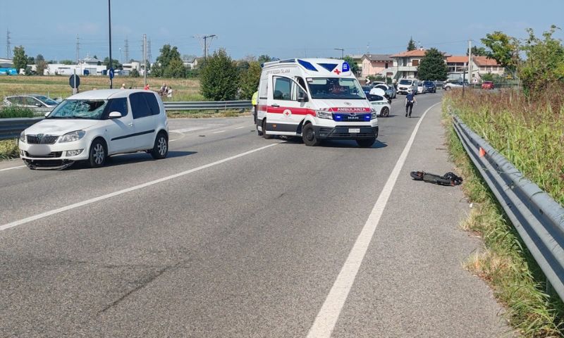 Travolto in monopattino da un’auto, 16enne in gravi condizioni