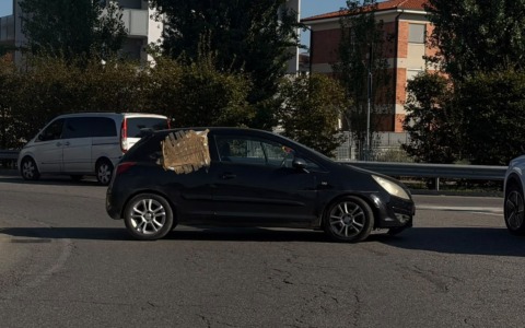 Romano, fuga a tutta velocità, poi scappa a piedi: fermato dalla Polizia Locale