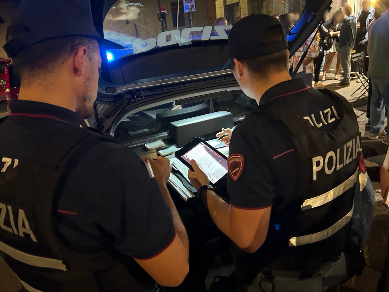 A Treviglio controlli a tappeto della Polizia, sanzionato un locale per soppalco non idoneo