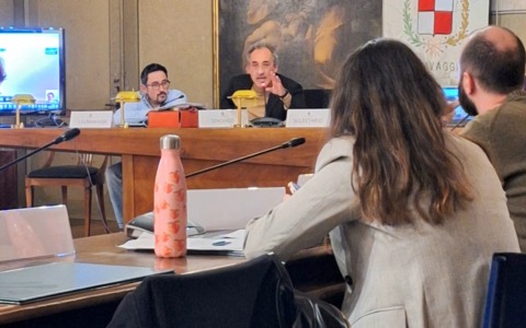 I data center “incendiano” l’Aula